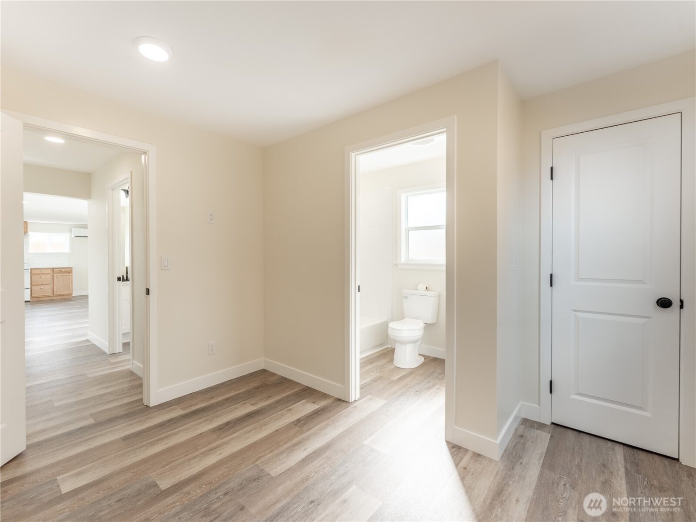 98 Fuller Street , Wenatchee, WA 98801