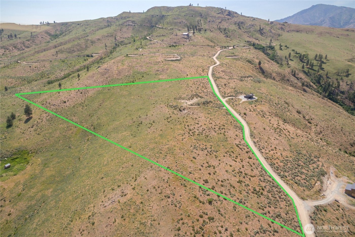 15 Cowboy Road , Pateros, WA 98846