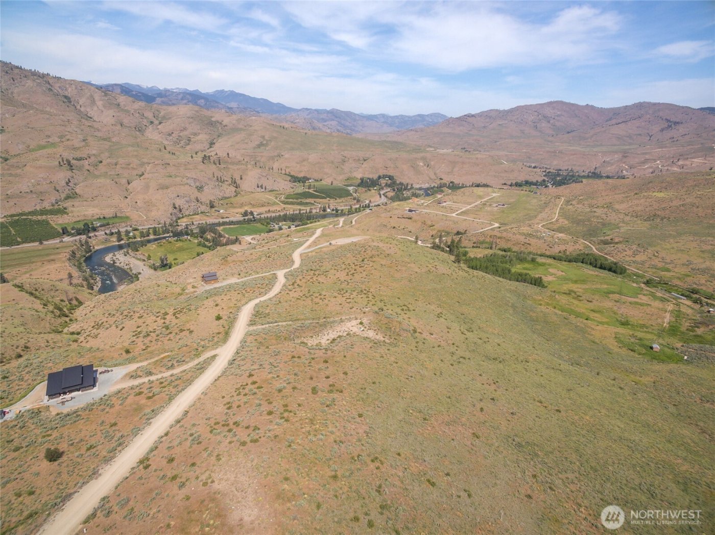 15 Cowboy Road , Pateros, WA 98846