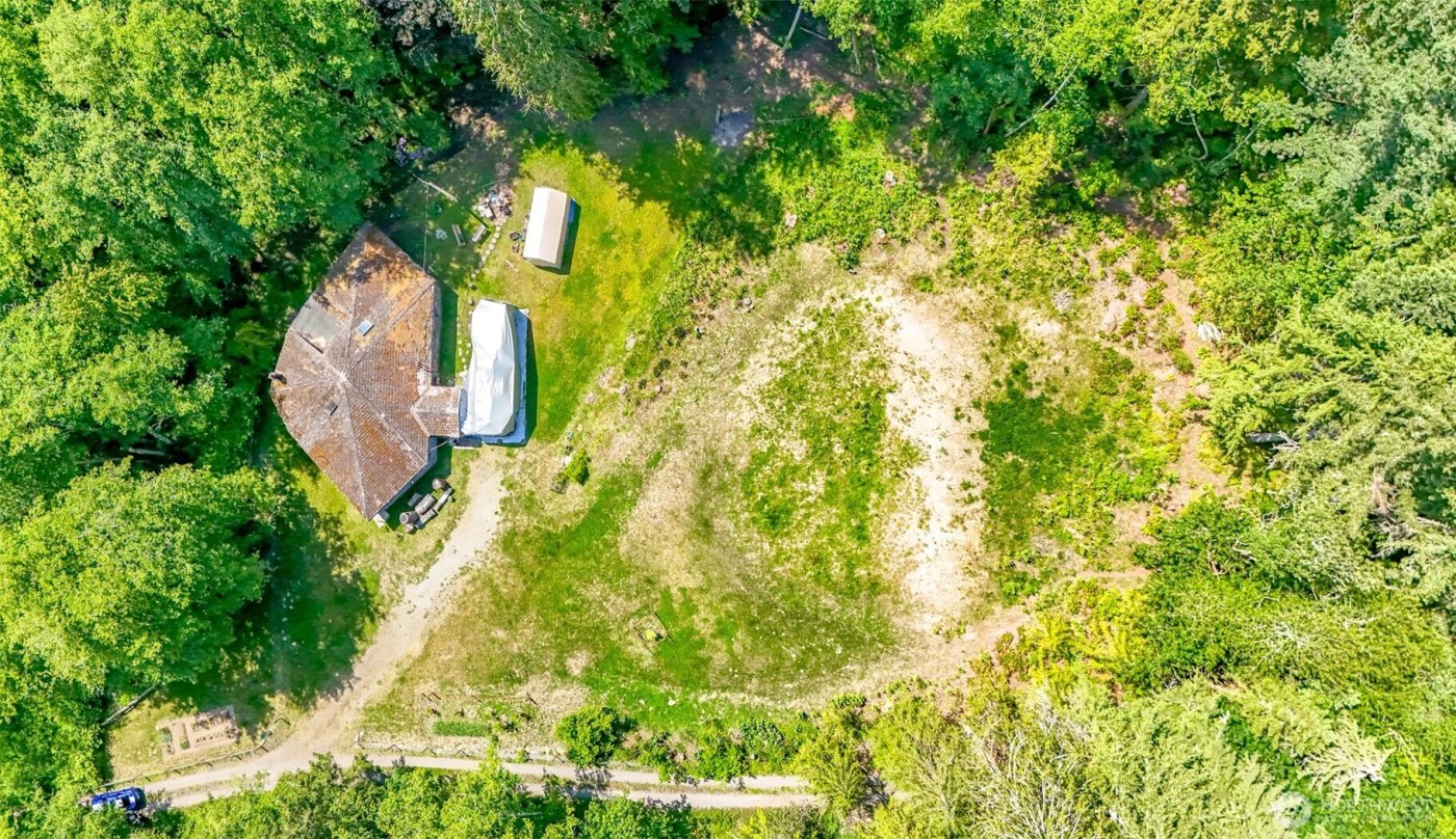 9904 Banner Road SE, Olalla, WA 98359