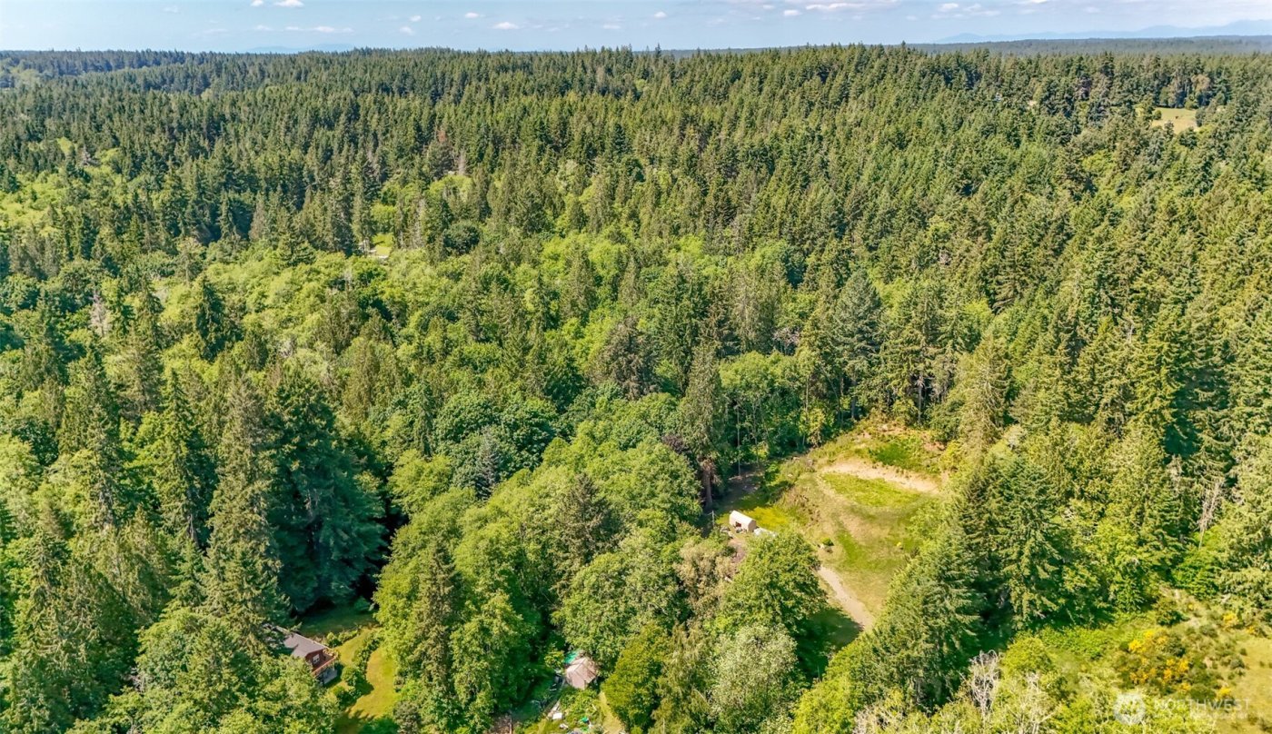 9904 Banner Road SE, Olalla, WA 98359