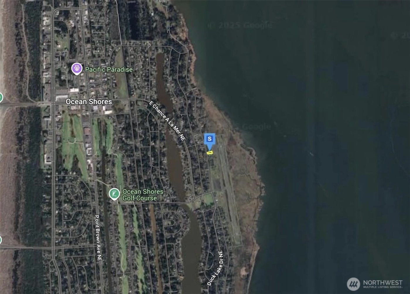 572 DUCK LAKE Drive NE, Ocean Shores, WA 98569