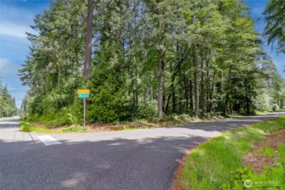 2734 43rd Avenue NW, Olympia, WA 98502