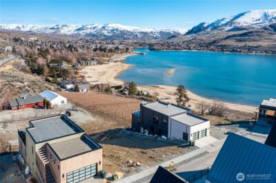 1307 Dragonfly Court , Chelan, WA 98816