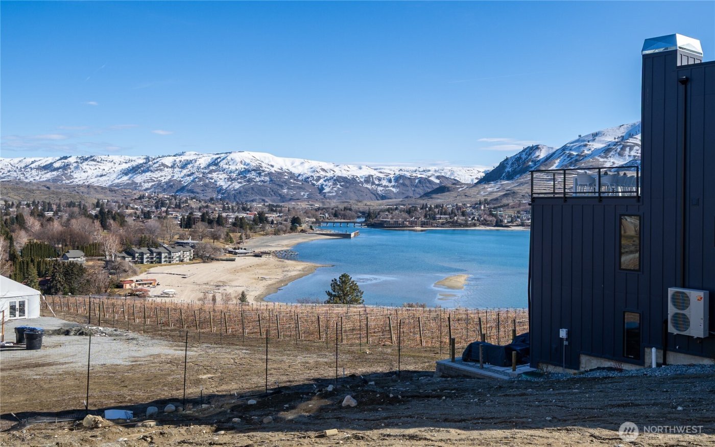 1307 Dragonfly Court , Chelan, WA 98816