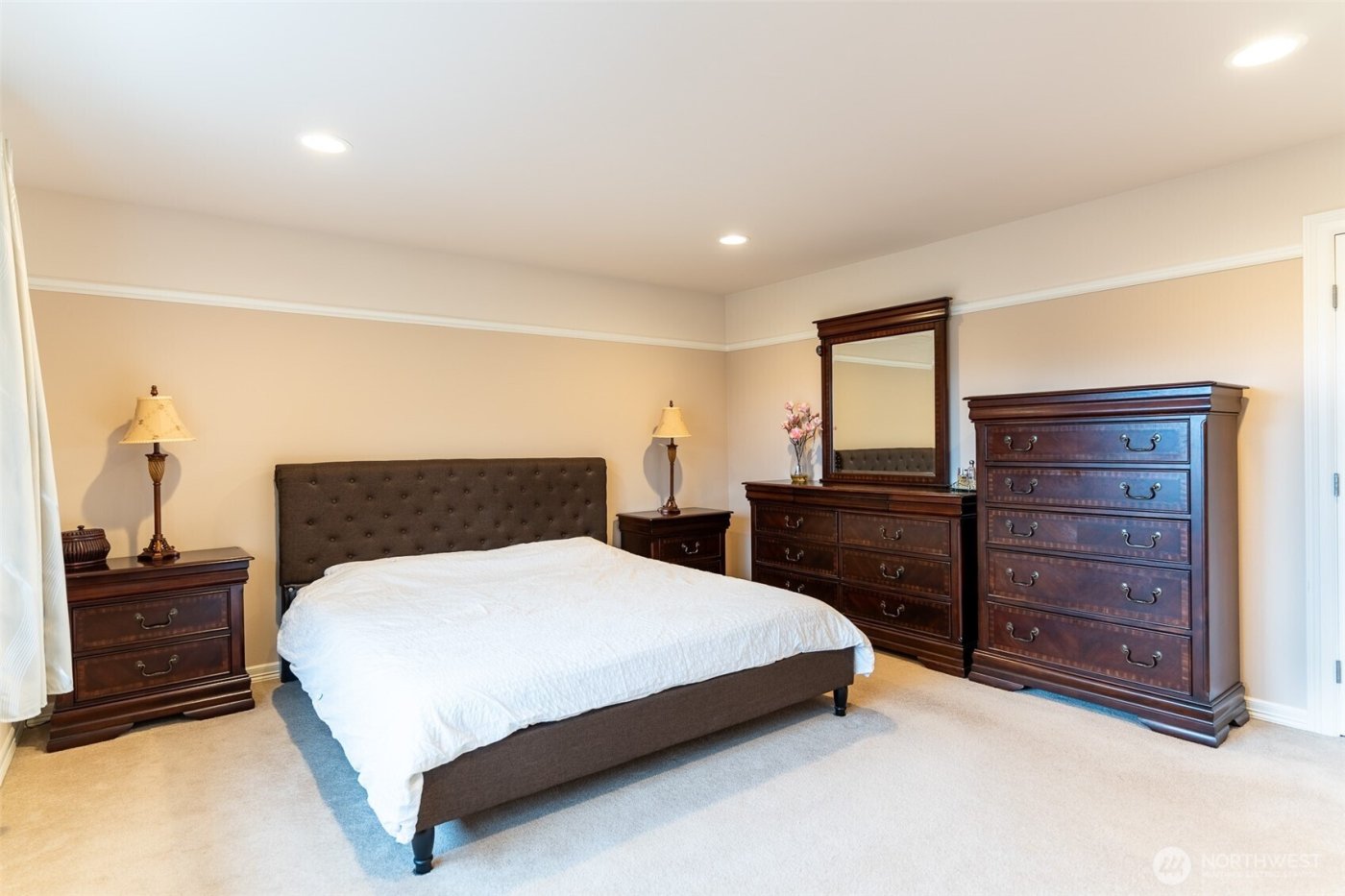 36010 11th Ave SW, Federal Way, WA 98023