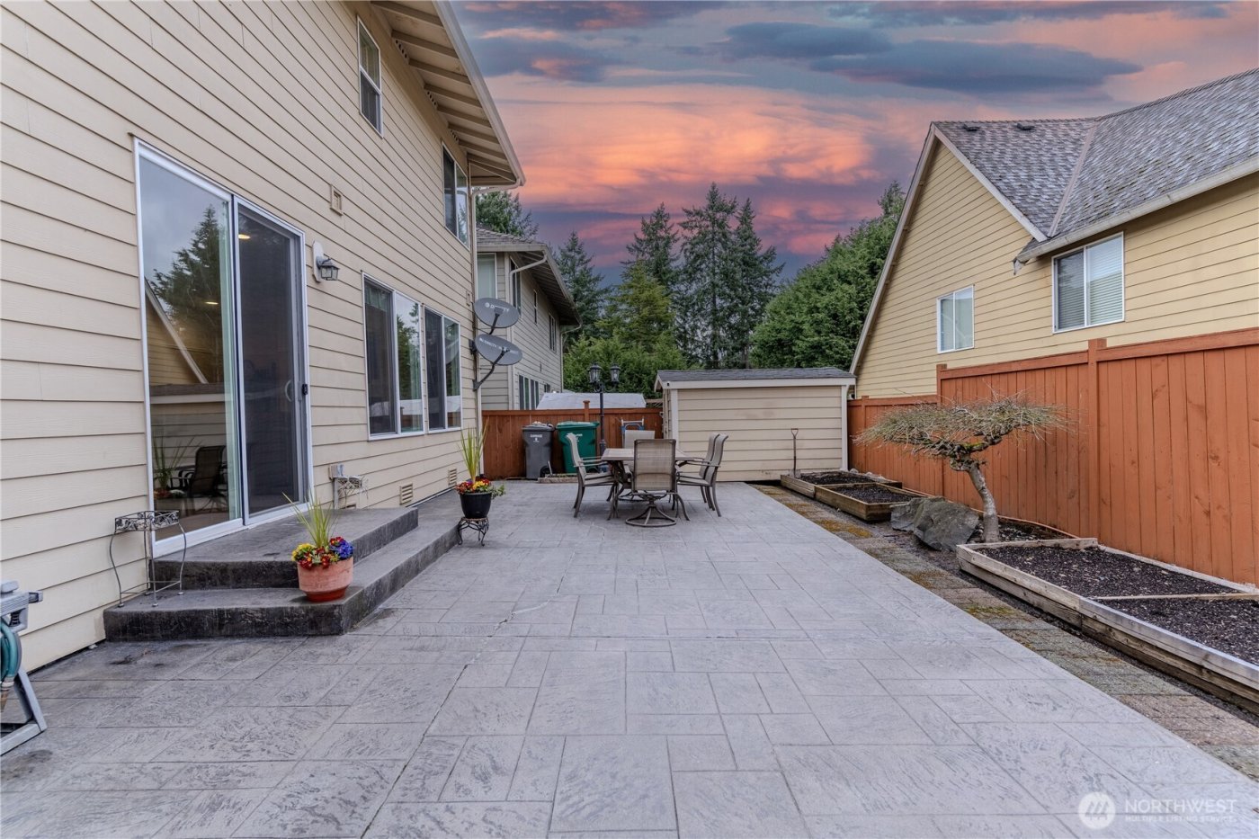 36010 11th Ave SW, Federal Way, WA 98023