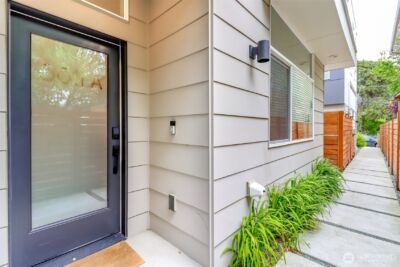 8811 Interlake Avenue N #A, Seattle, WA 98103 - Photo 4