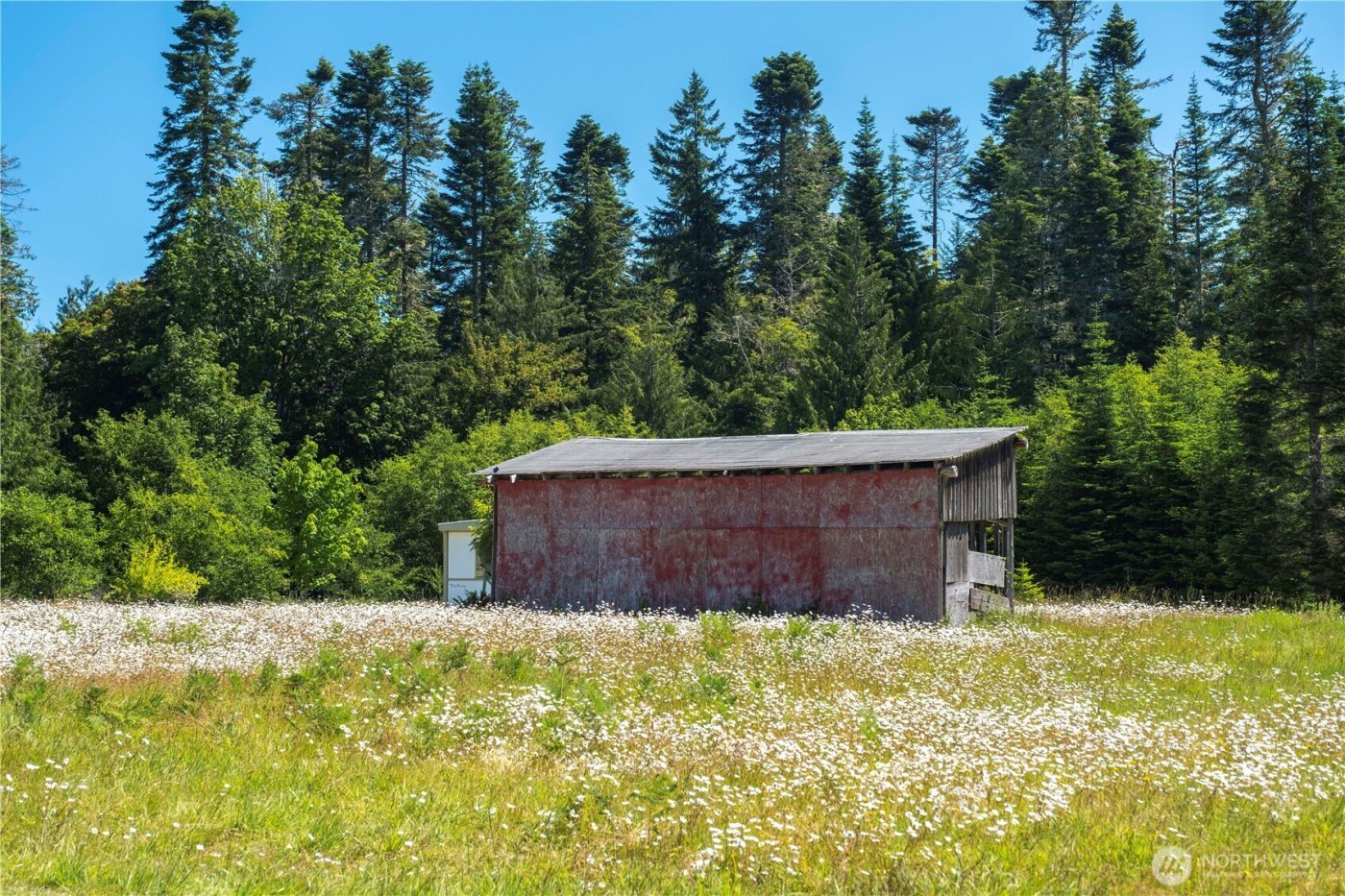 1048 Peters Road , Port Angeles, WA 98363
