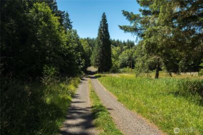 1048 Peters Road , Port Angeles, WA 98363 - Photo 23