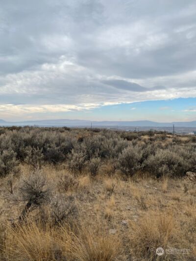 4915 W Coyote Trail , Ephrata, WA 98823 - Photo 5