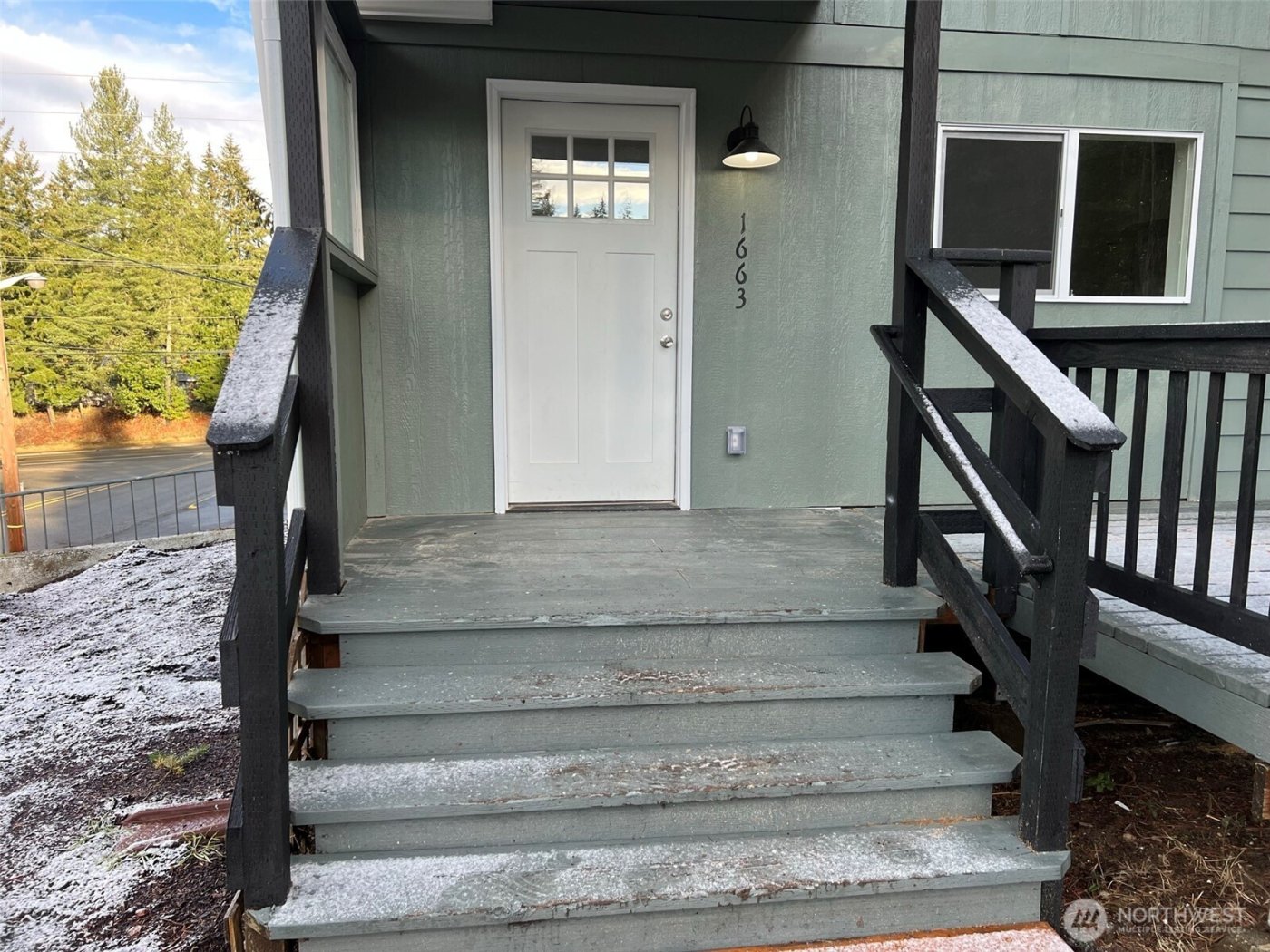 1663 Harrison Avenue SE, Port Orchard, WA 98366