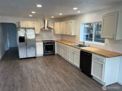 1663 Harrison Avenue SE, Port Orchard, WA 98366 - Photo 12