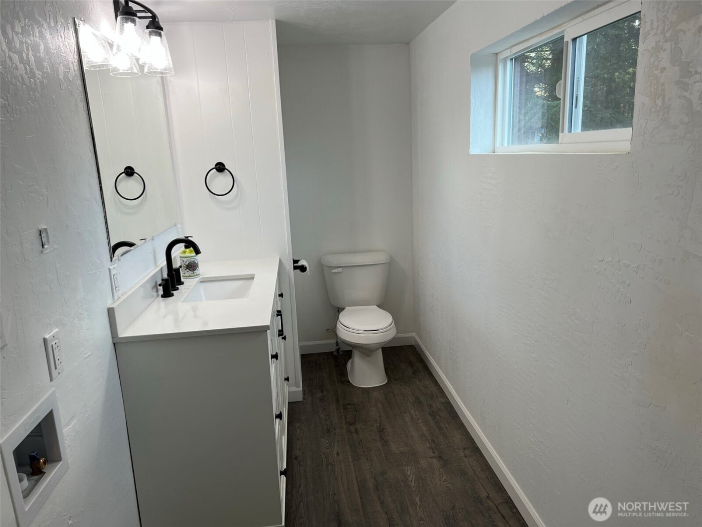 1663 Harrison Avenue SE, Port Orchard, WA 98366