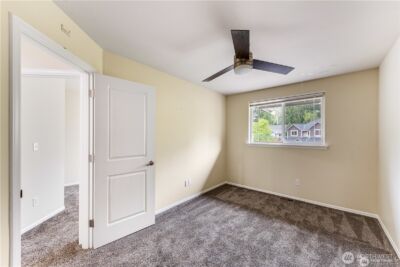 16519 37th Drive SE, Bothell, WA 98012 - Photo 18