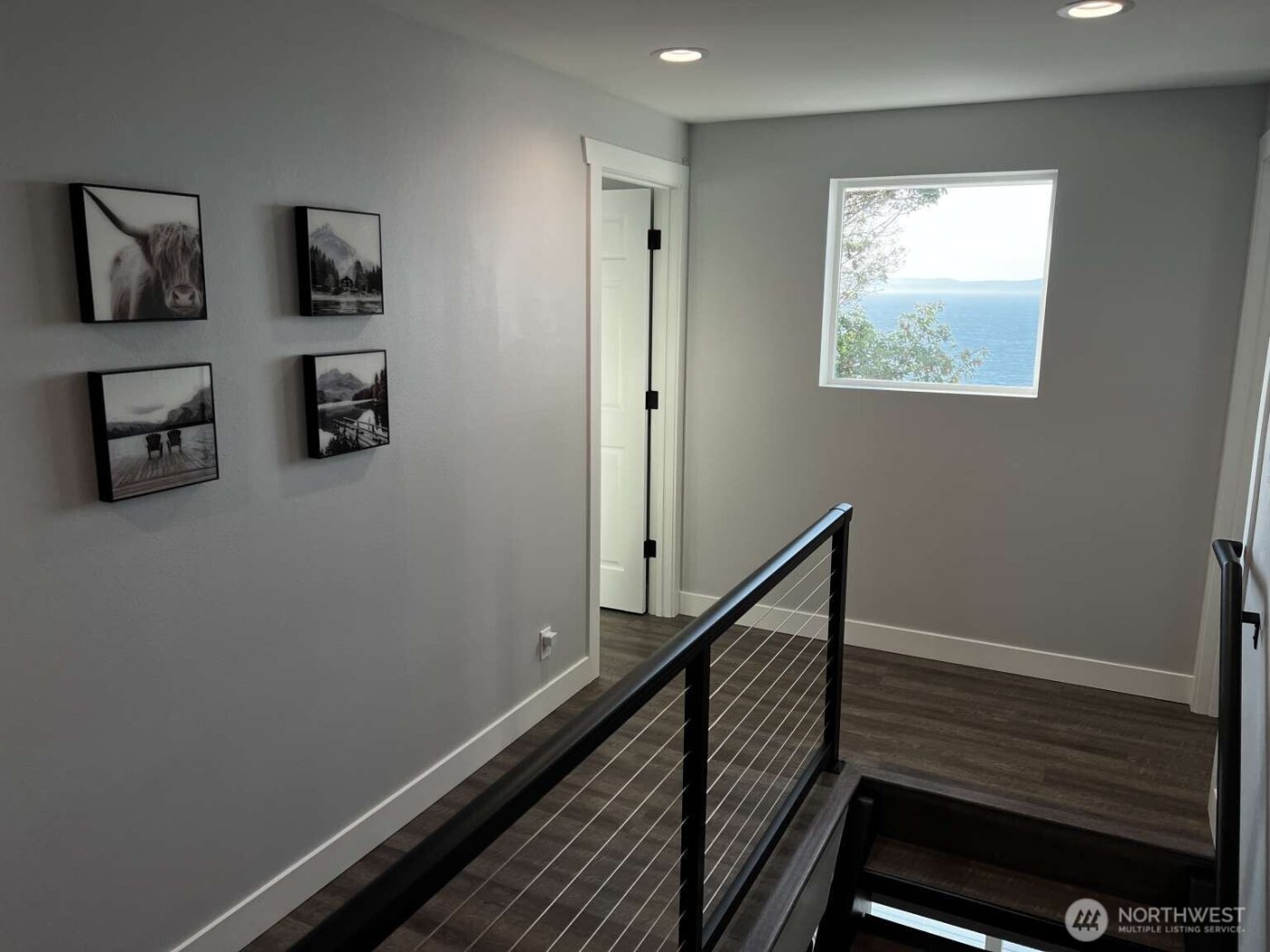 242 W Bluff Drive , Port Angeles, WA 98362