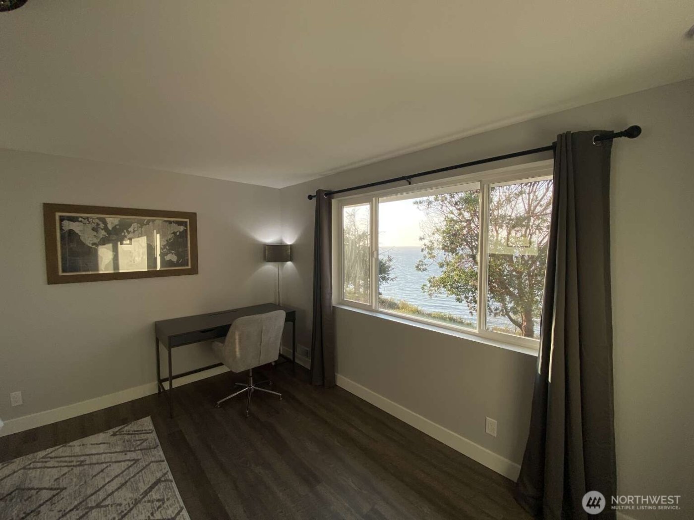 242 W Bluff Drive , Port Angeles, WA 98362