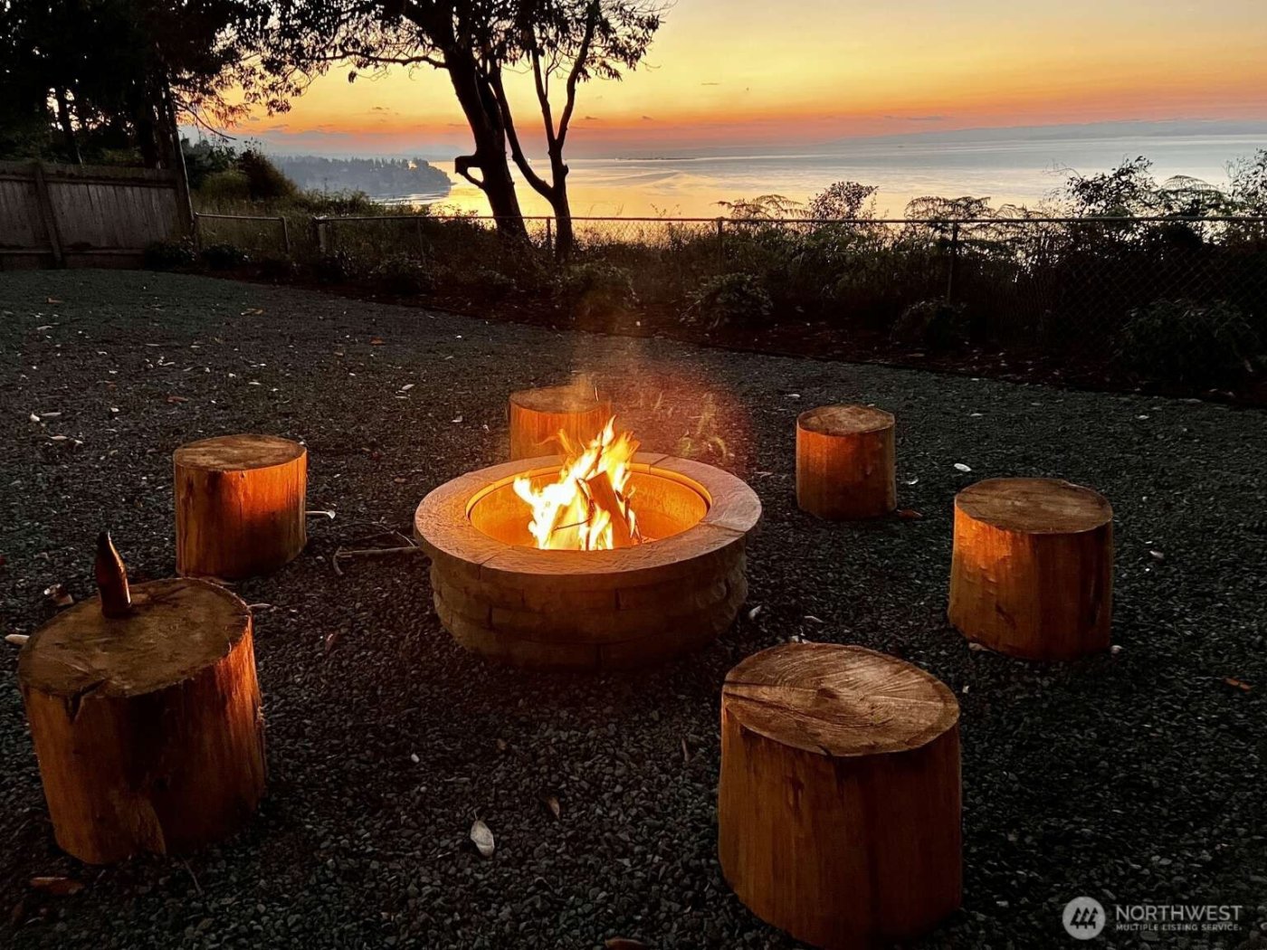 242 W Bluff Drive , Port Angeles, WA 98362