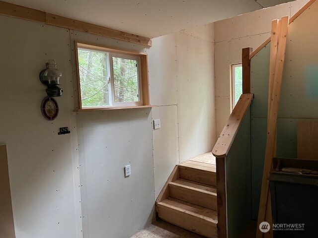 22 Dow Ridge Road , Hoodsport, WA 98548