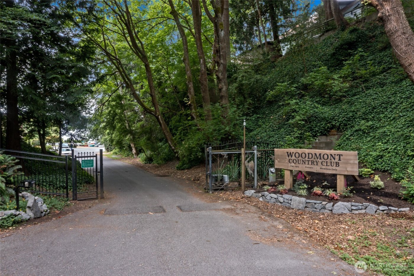 26409 7th Avenue S, Des Moines, WA 98198