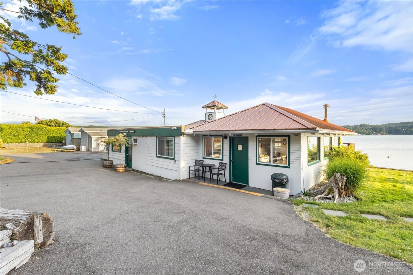 15781 NE North Shore Road , Tahuya, WA 98588