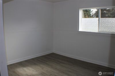 1224 4th St , Cosmopolis, WA 98537 - Photo 11