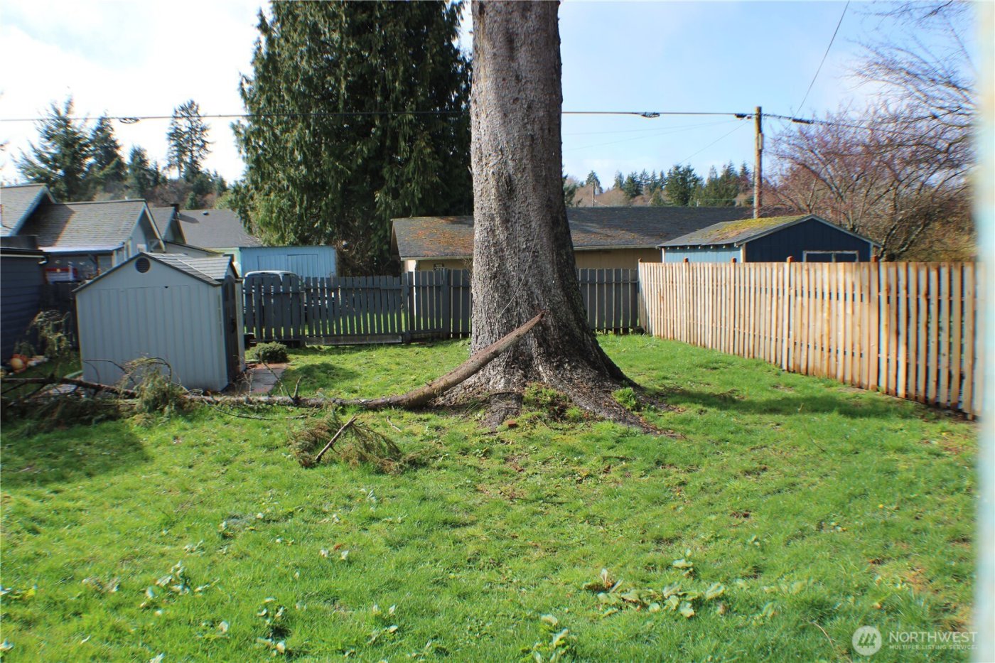 1224 4th St , Cosmopolis, WA 98537