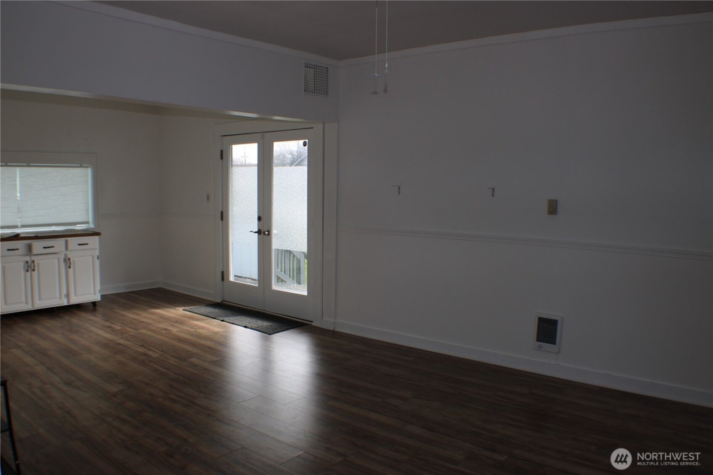 1224 4th St , Cosmopolis, WA 98537