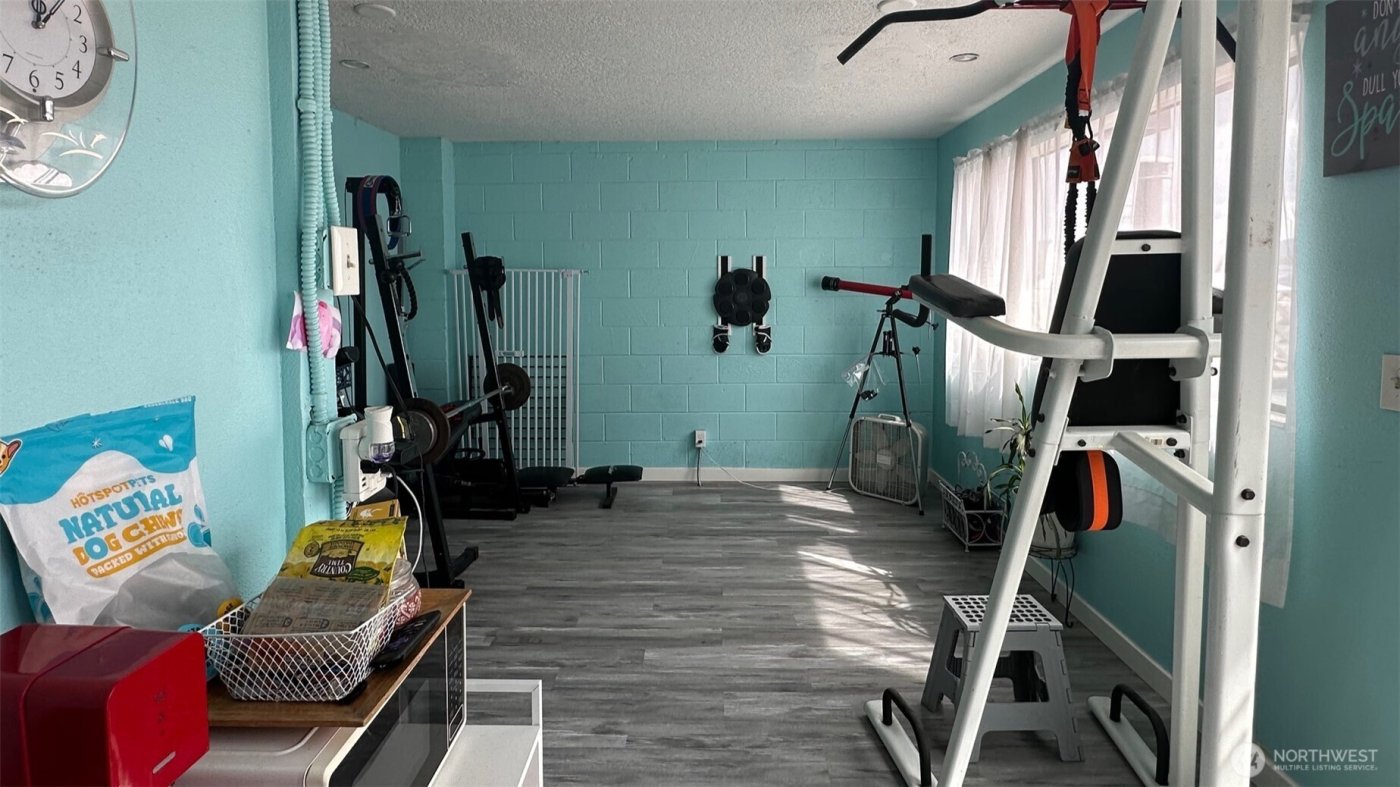 537 14th Avenue , Longview, WA 98632