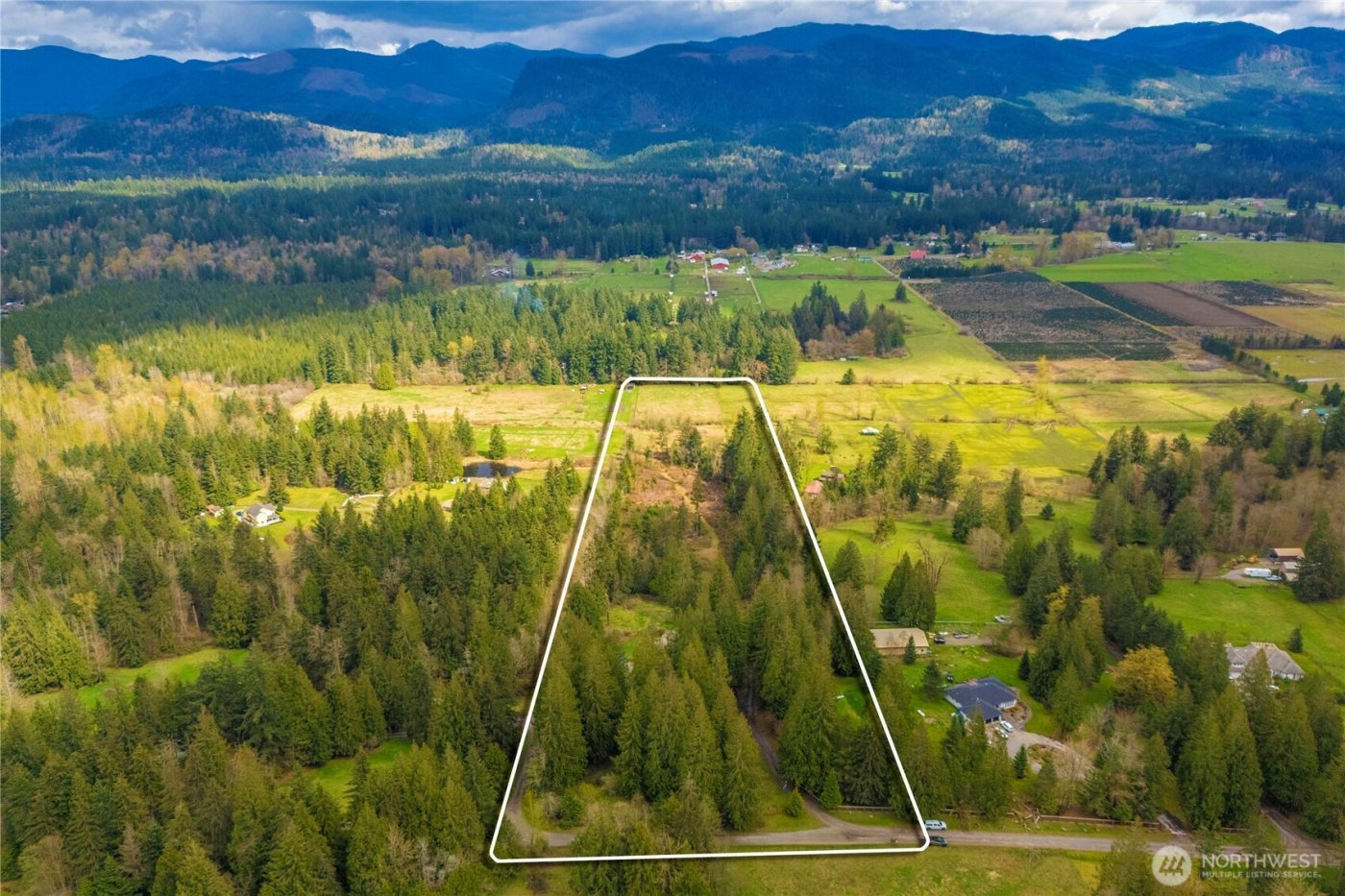 37902 278th Avenue SE, Enumclaw, WA 98022