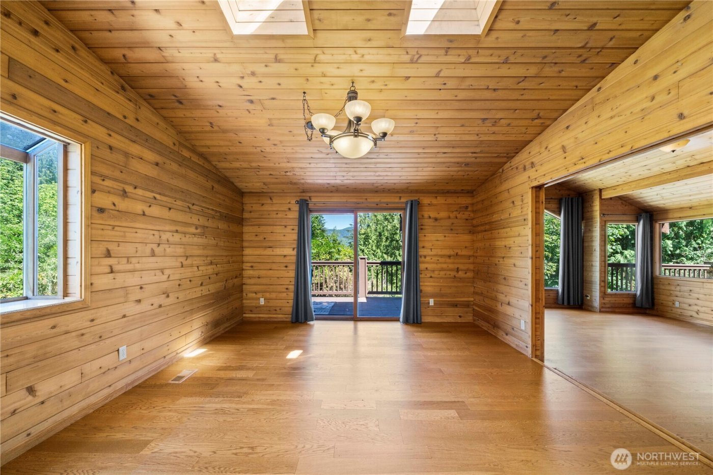 37902 278th Avenue SE, Enumclaw, WA 98022