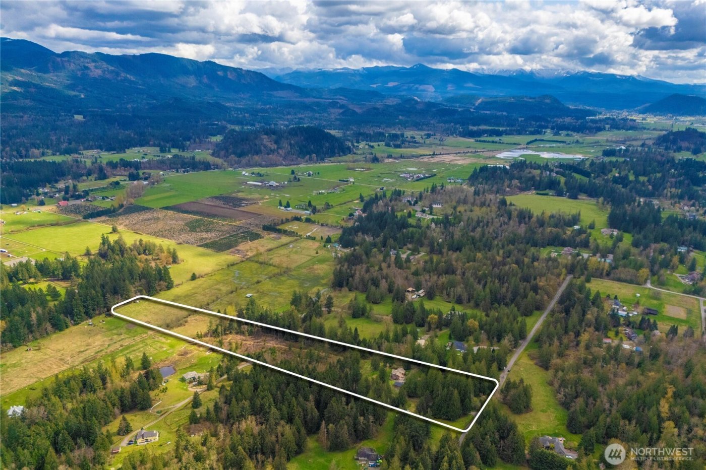 37902 278th Avenue SE, Enumclaw, WA 98022