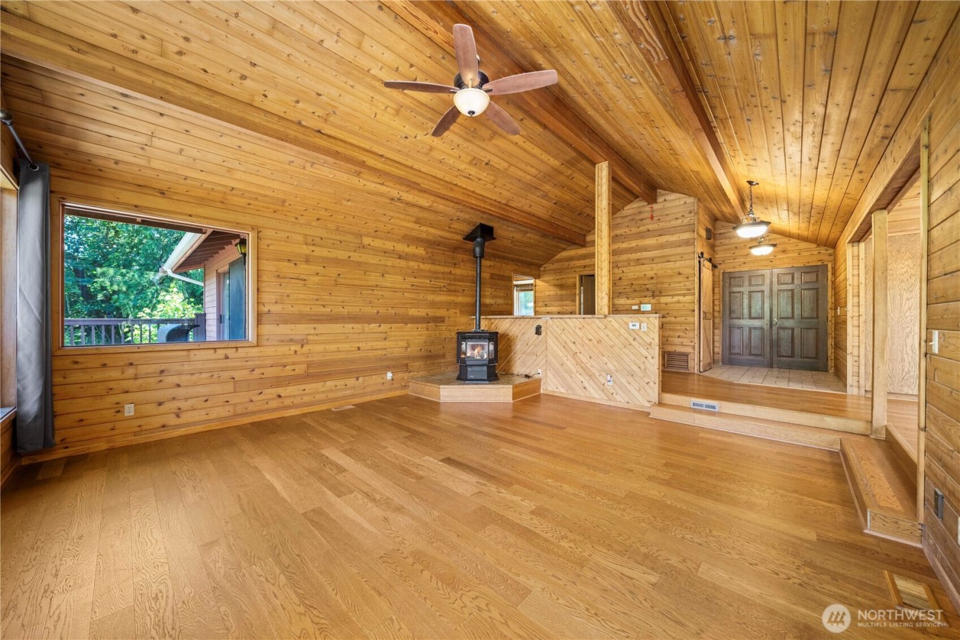 37902 278th Avenue SE, Enumclaw, WA 98022