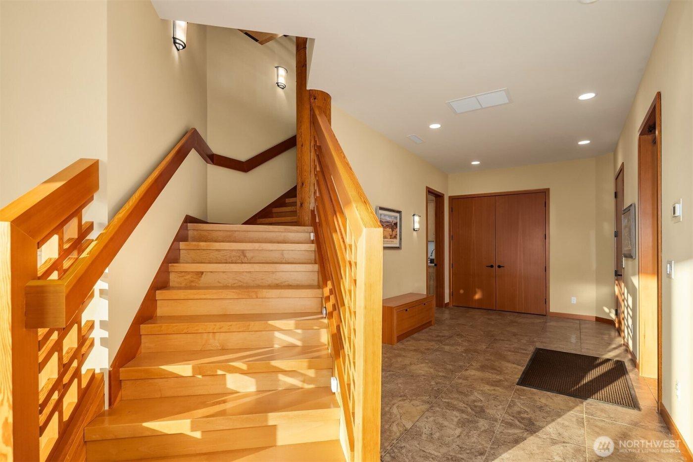 3653 Hart Road , Cle Elum, WA 98922-8332