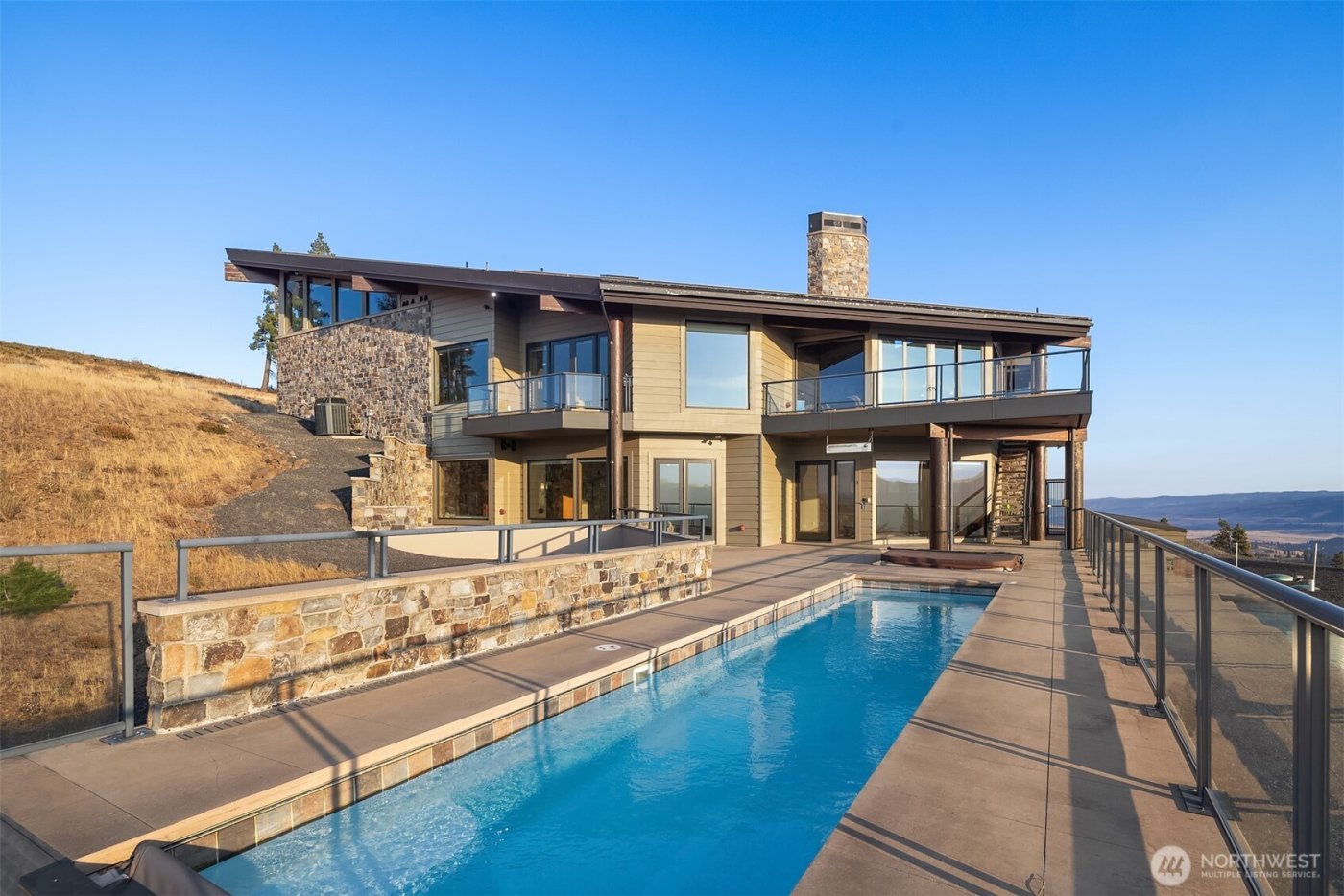 3653 Hart Road , Cle Elum, WA 98922-8332