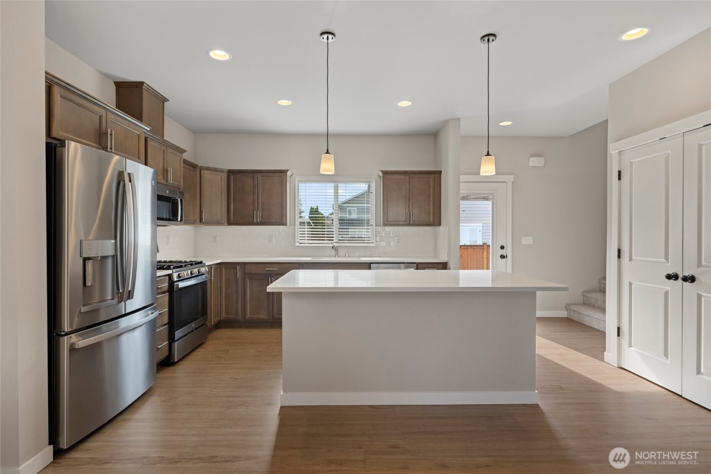 122 N Trail Road , Sedro Woolley, WA 98284