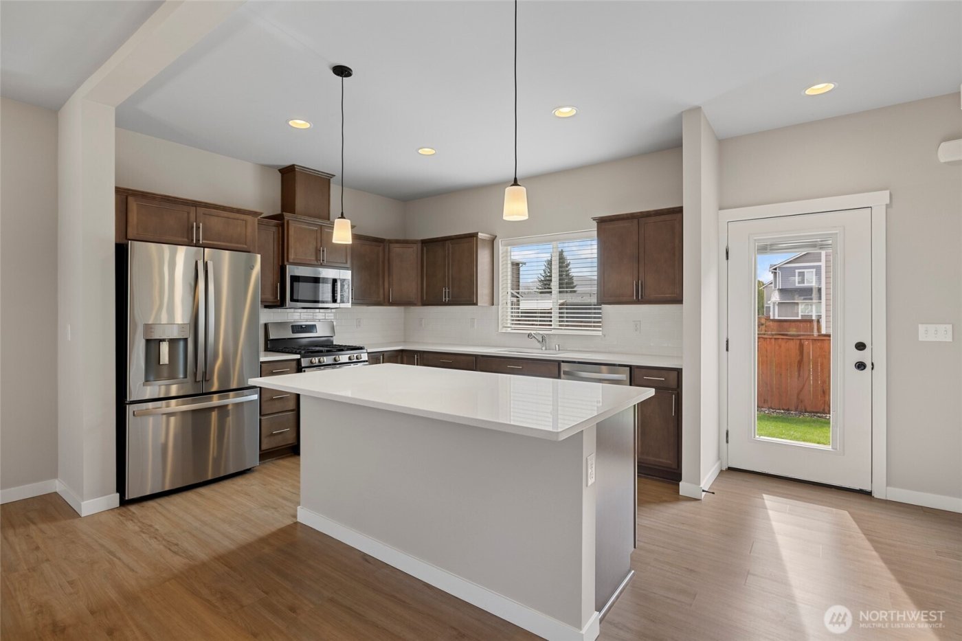 122 N Trail Road , Sedro Woolley, WA 98284