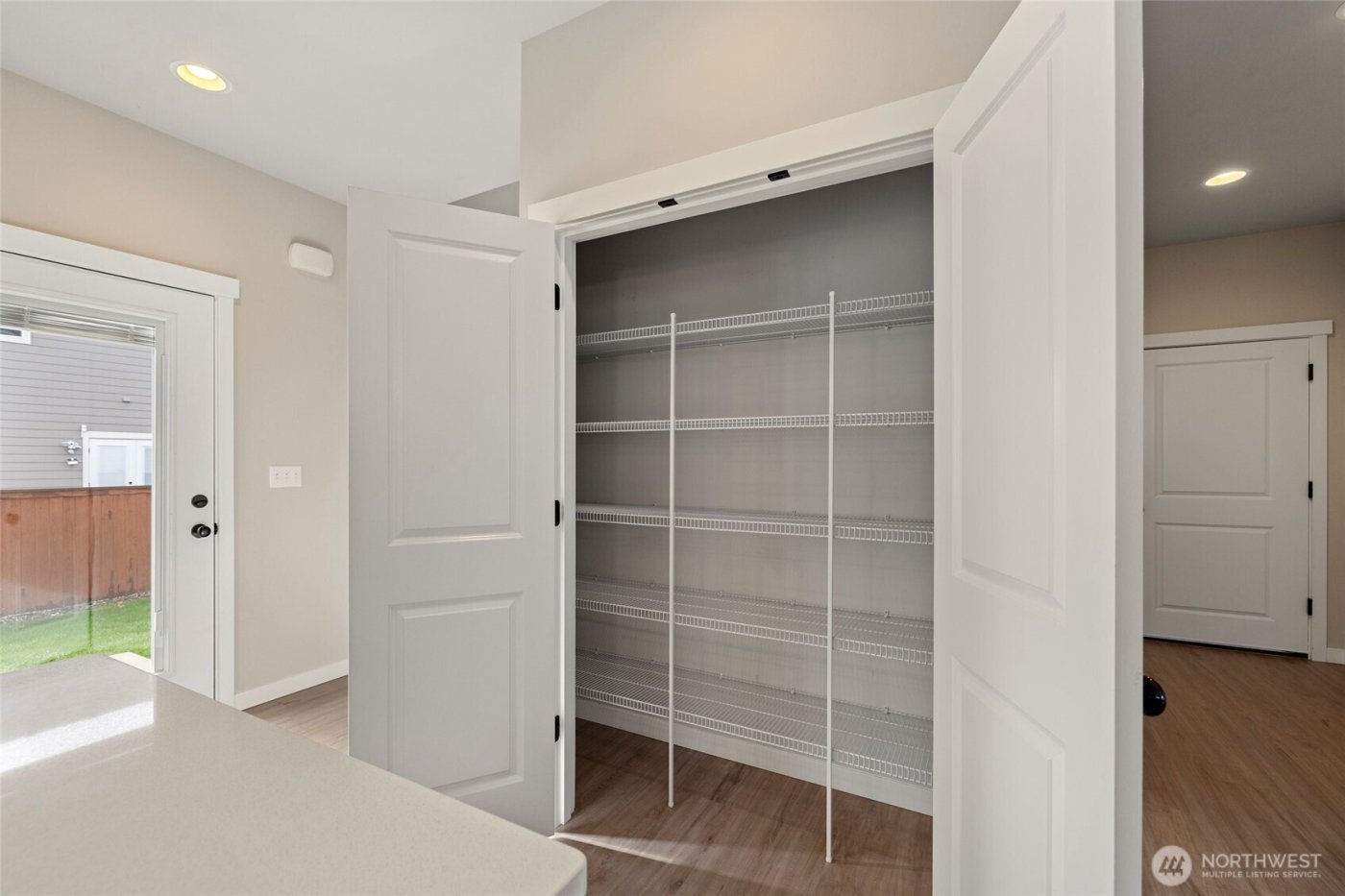 122 N Trail Road , Sedro Woolley, WA 98284