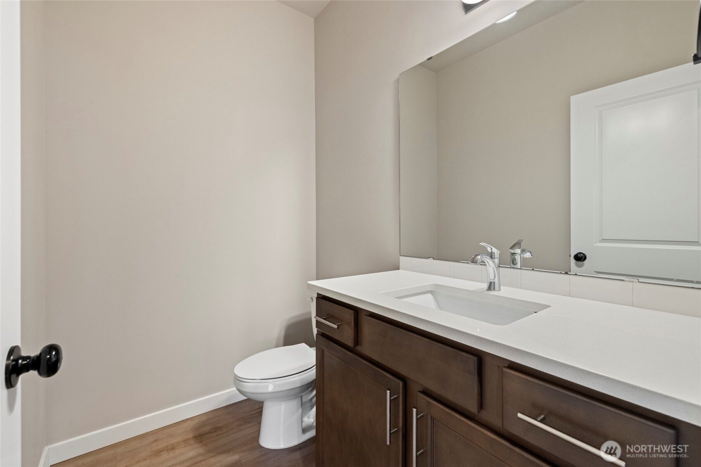 122 N Trail Road , Sedro Woolley, WA 98284