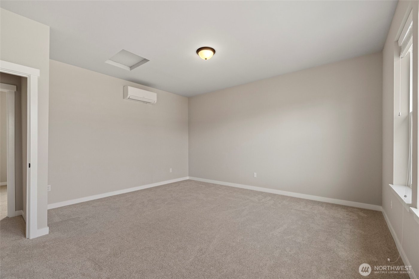 122 N Trail Road , Sedro Woolley, WA 98284