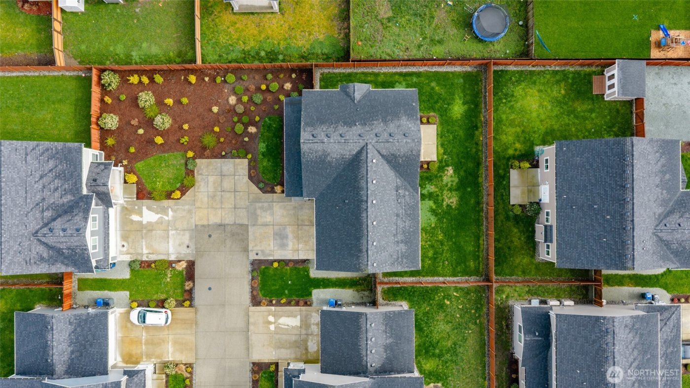 122 N Trail Road , Sedro Woolley, WA 98284