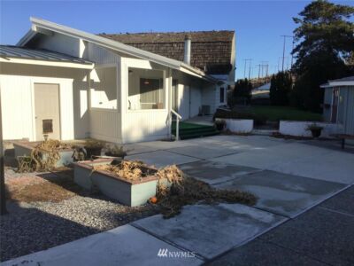 2627 Malaga/Alcoa Highway , Malaga, WA 98828 - Photo 2
