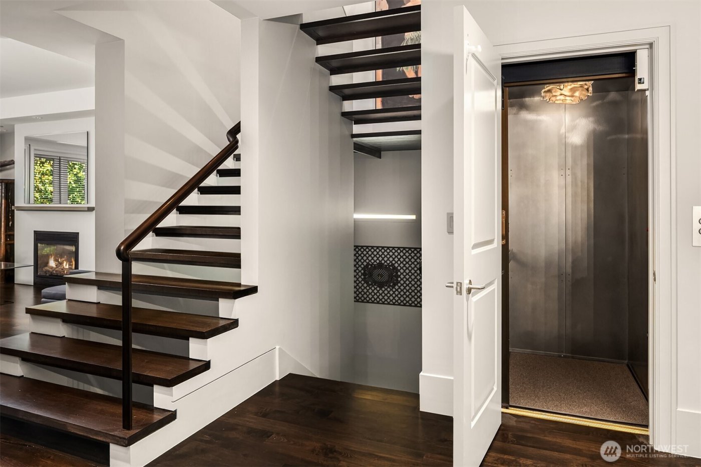 721 Harvard Avenue E, Seattle, WA 98102