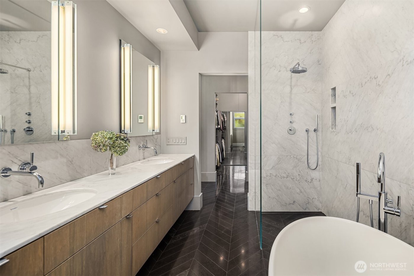 721 Harvard Avenue E, Seattle, WA 98102