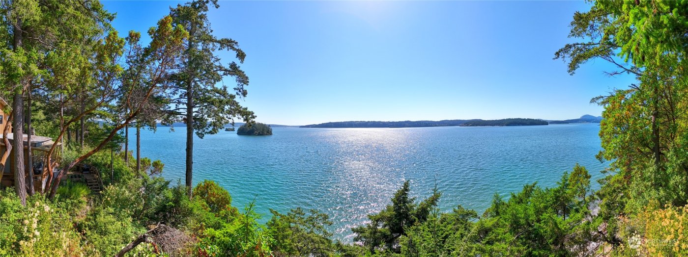 9758 Golden View Trail , La Conner, WA 98257-9341