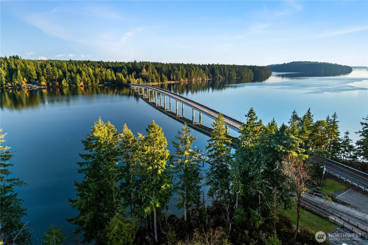 80 E Sea Breeze Lane , Shelton, WA 98584