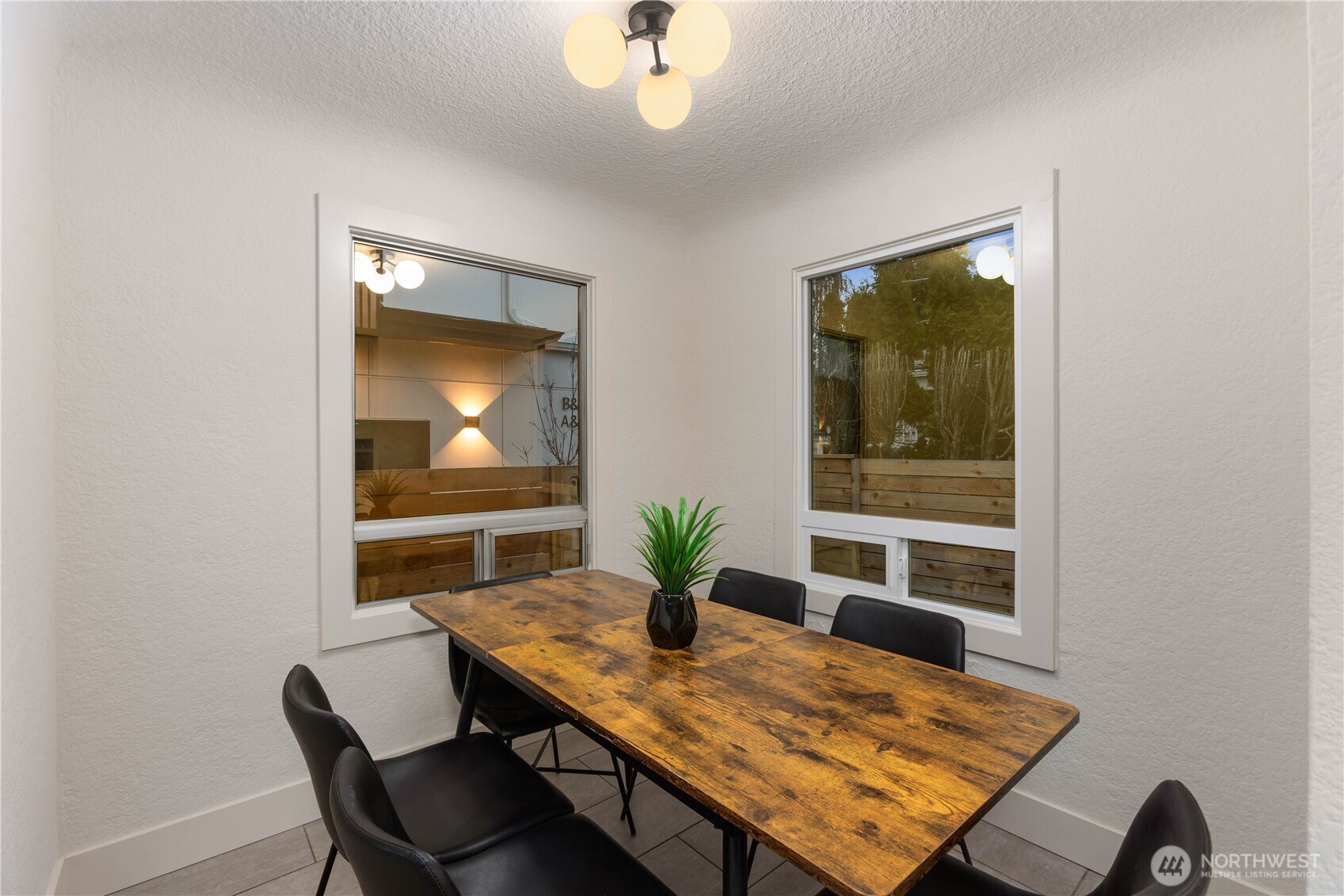 8731 13th Avenue NW, Seattle, WA 98117