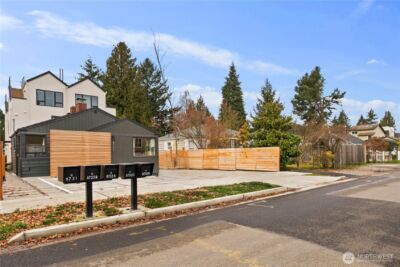 8731 13th Avenue NW, Seattle, WA 98117 - Photo 27