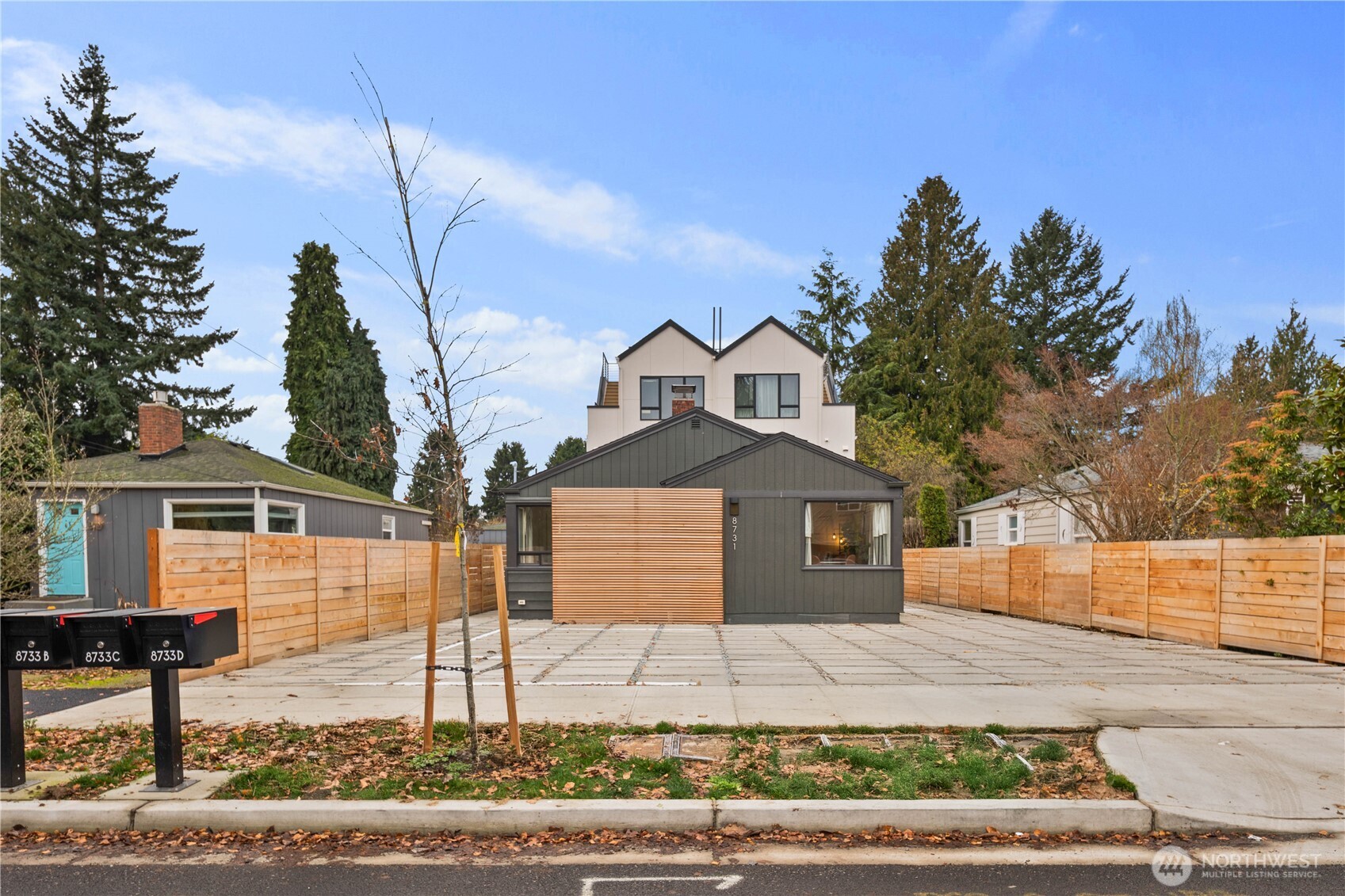 8731 13th Avenue NW, Seattle, WA 98117