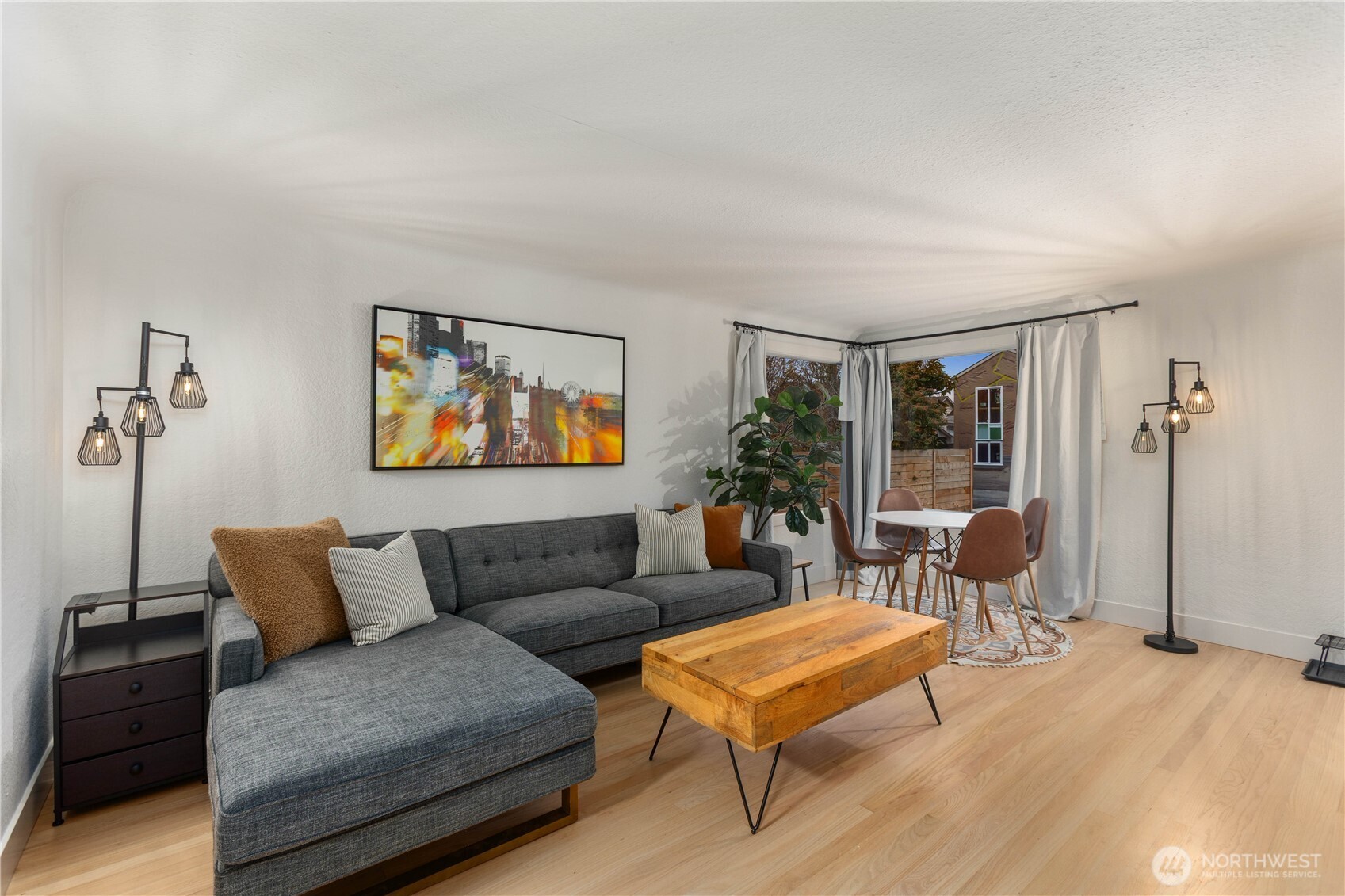 8731 13th Avenue NW, Seattle, WA 98117